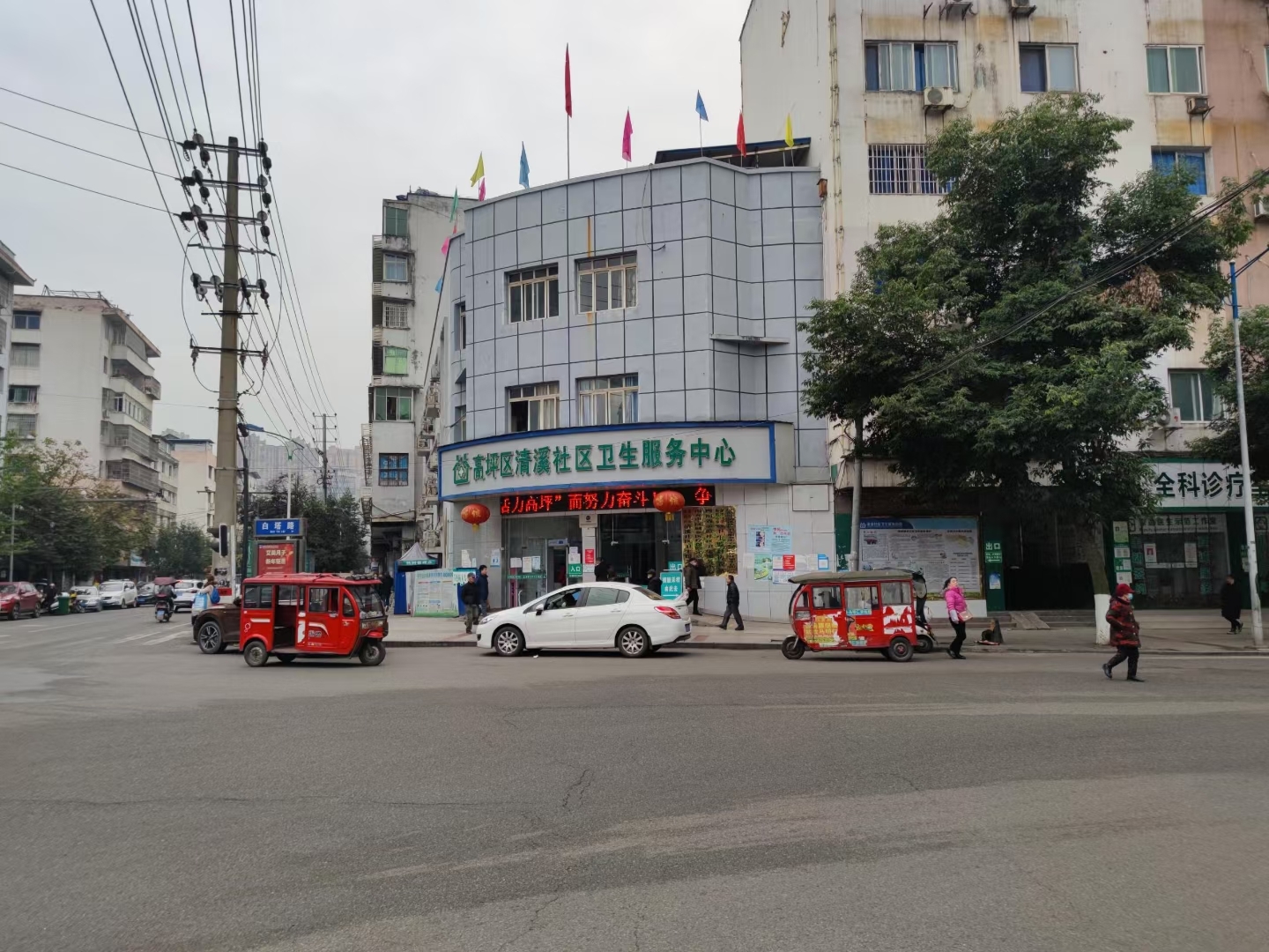 裝機:兒童身高體重儀在高坪區(qū)清溪社區(qū)衛(wèi)生服務(wù)中心安裝調(diào)試完成
